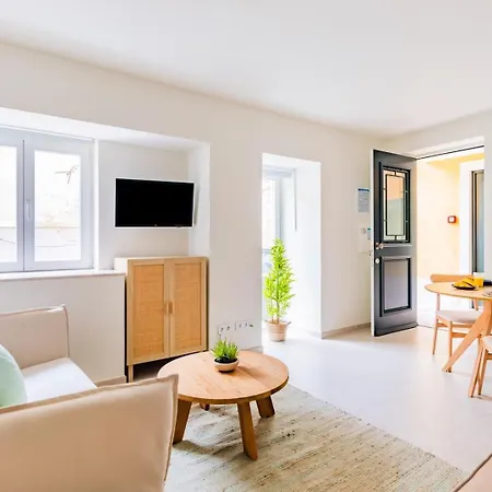 Apartman Lapa Getaway With Swimming Pool