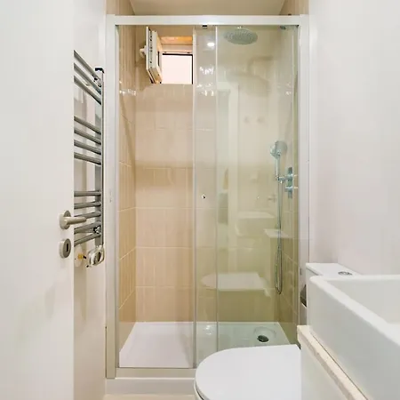 Lapa Getaway With Swimming Pool Apartment Lisbon