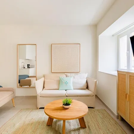 Appartement Lapa Getaway With Swimming Pool